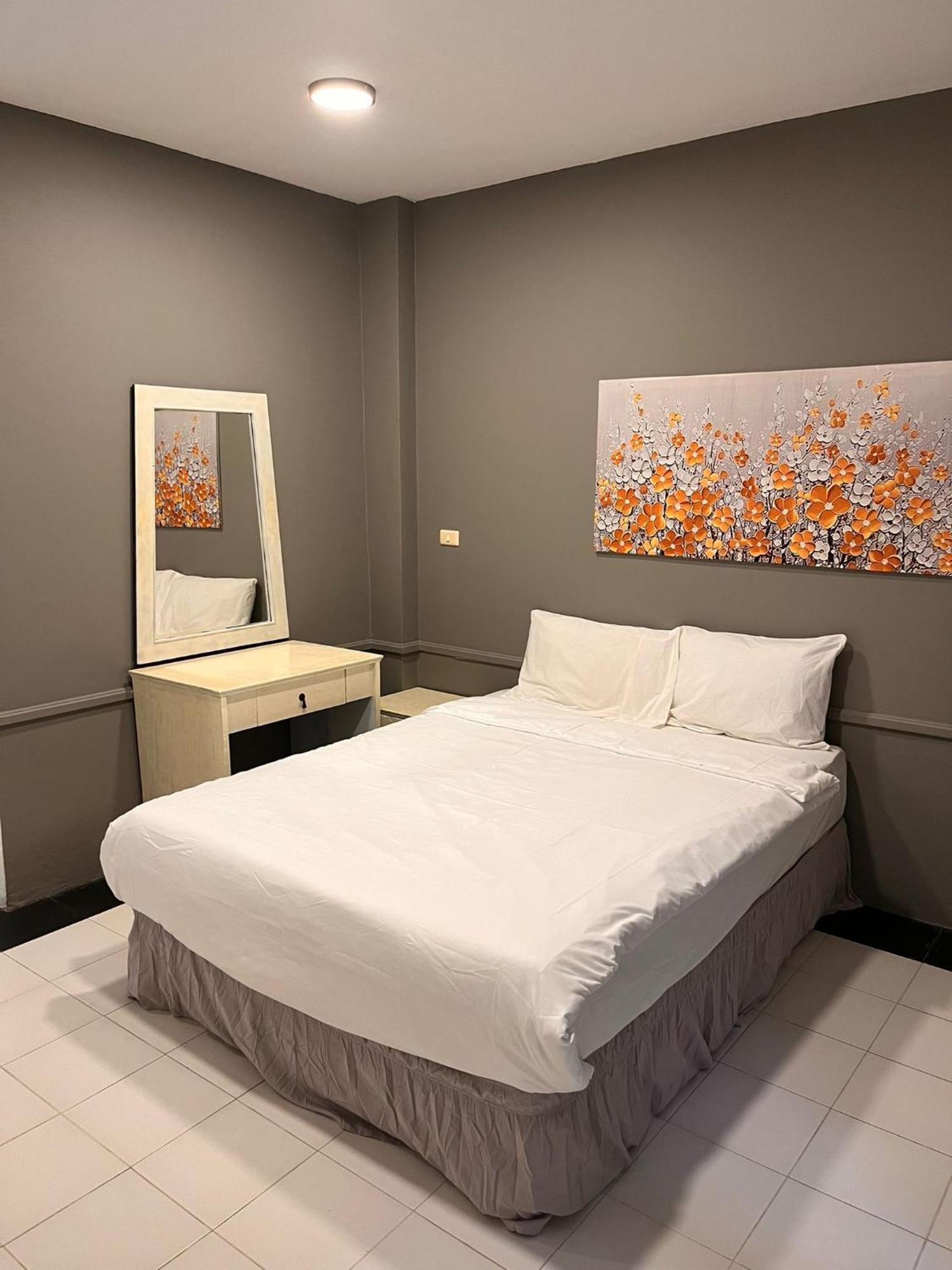 Shalom Center Chaweng Samui Hotell Exteriör bild